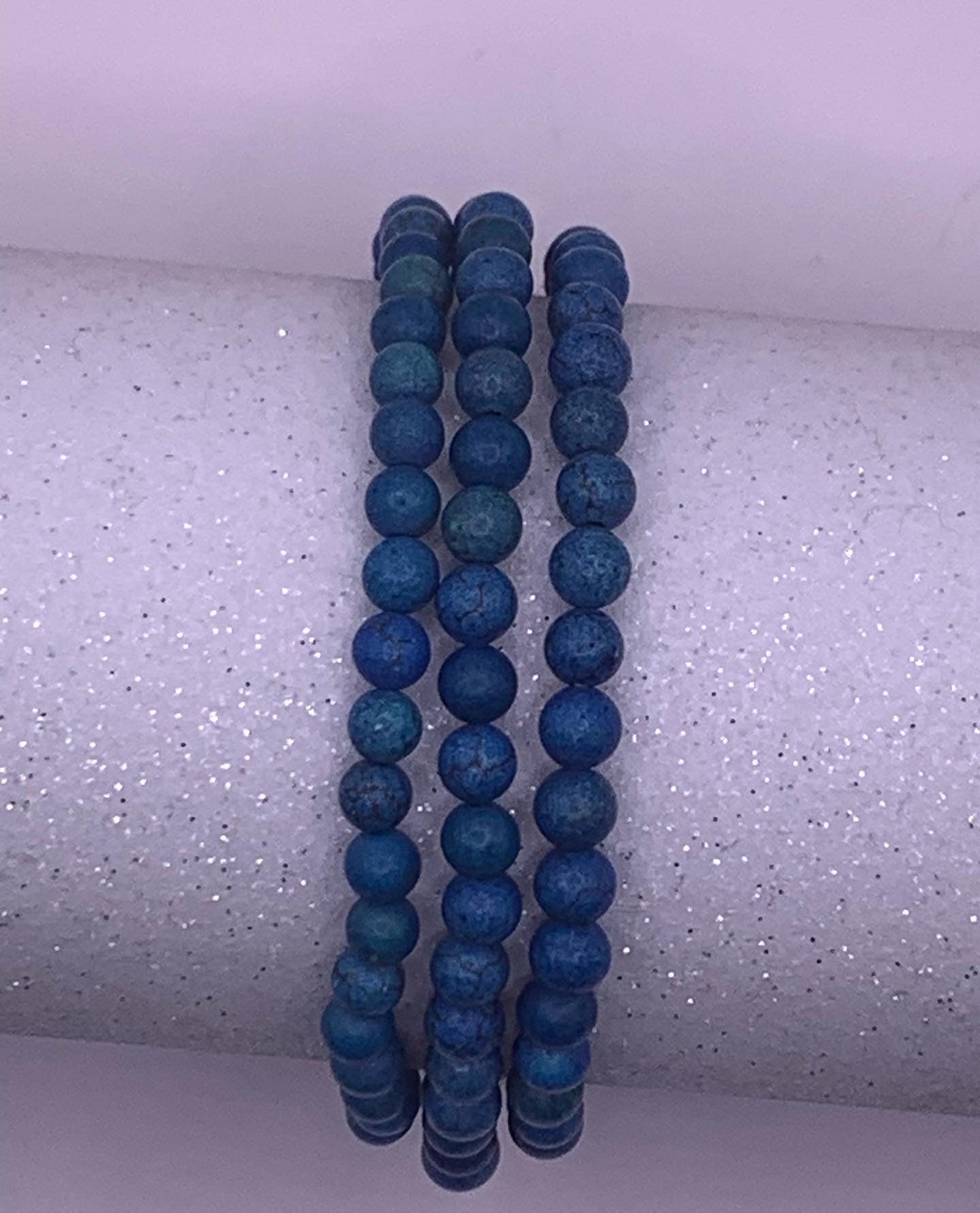 Blue glass bead stretchy bracelet